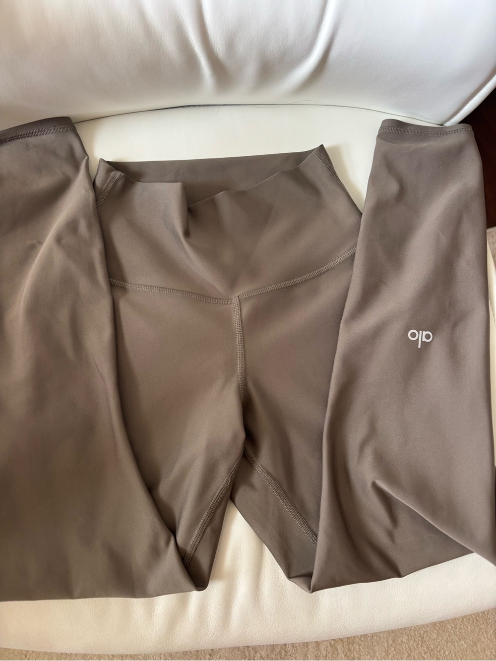 ALO Yoga 7/8 Sculpt High-Rise Leggings in Taupe